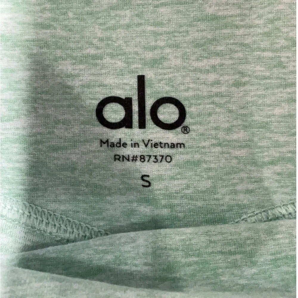 Alo Yoga Limited Edition Mint Green Airlift Leggings